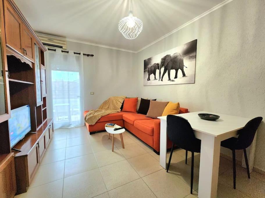 Appartamento One Bd Flat Near Center With 24H Self Check In Tirana Esterno foto