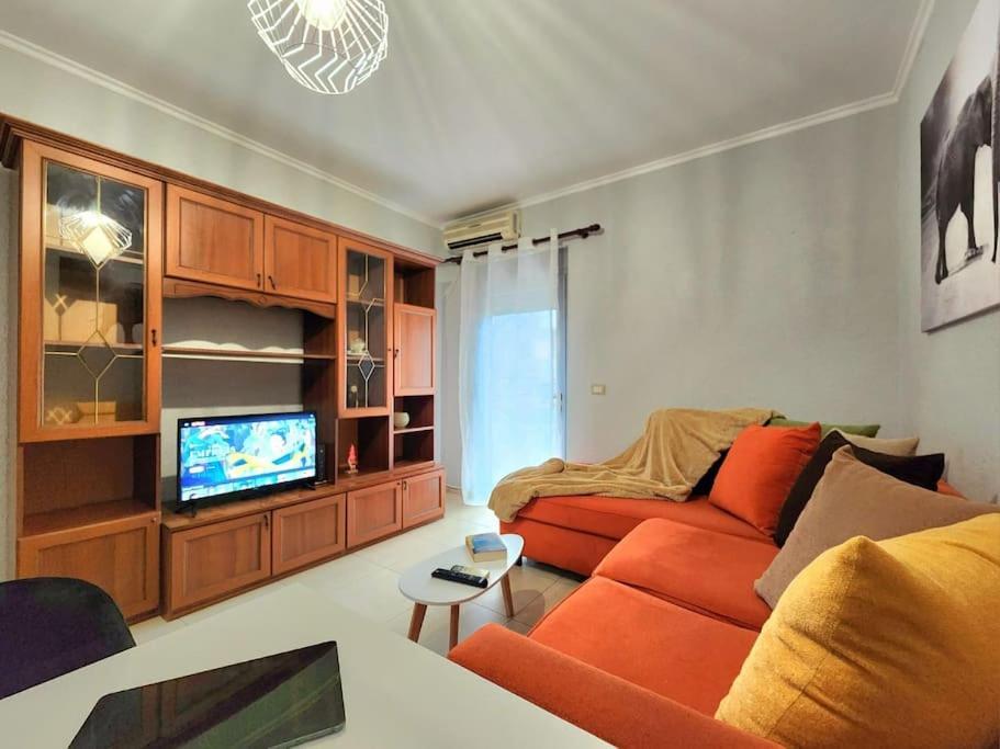 Appartamento One Bd Flat Near Center With 24H Self Check In Tirana Esterno foto