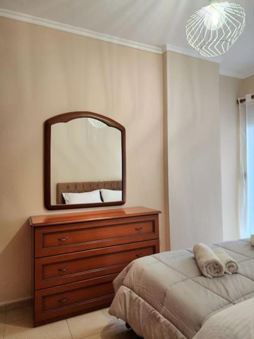 Appartamento One Bd Flat Near Center With 24H Self Check In Tirana Esterno foto